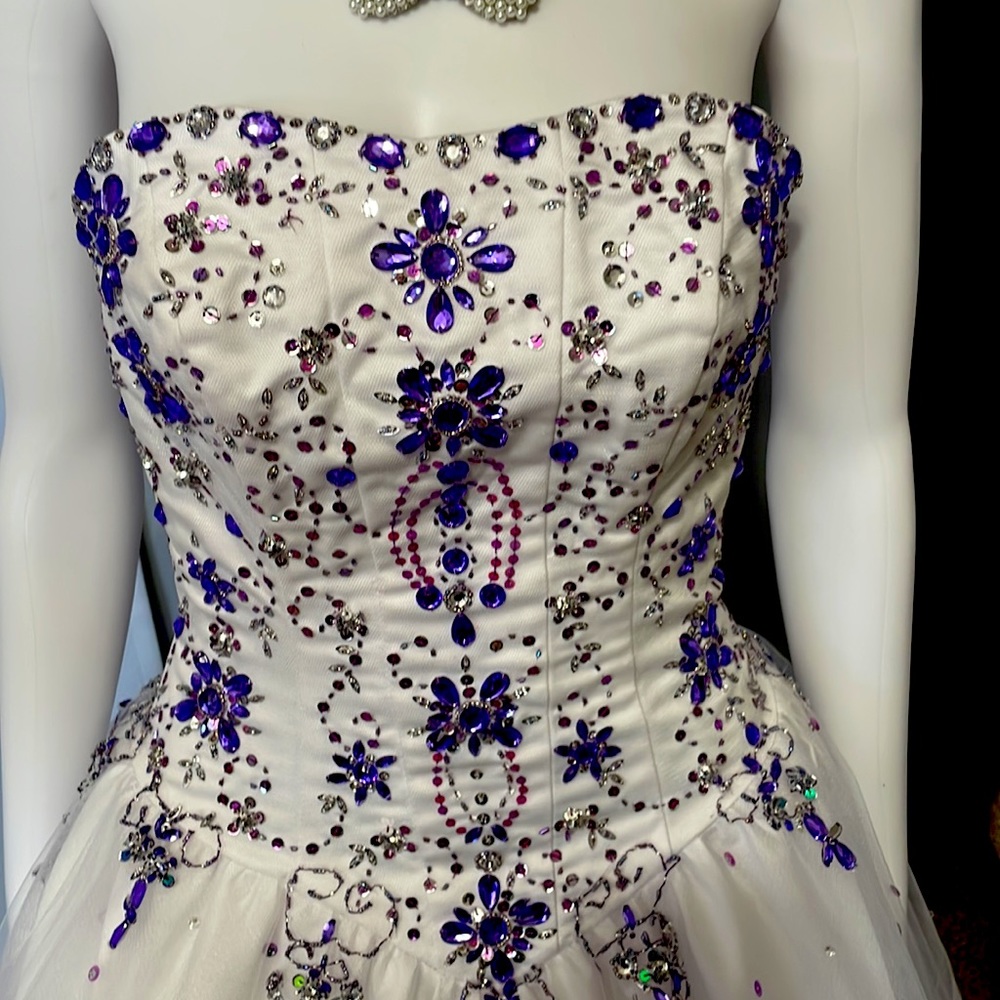 Purple /white Jeweled Ballgown - Picture 4 of 7